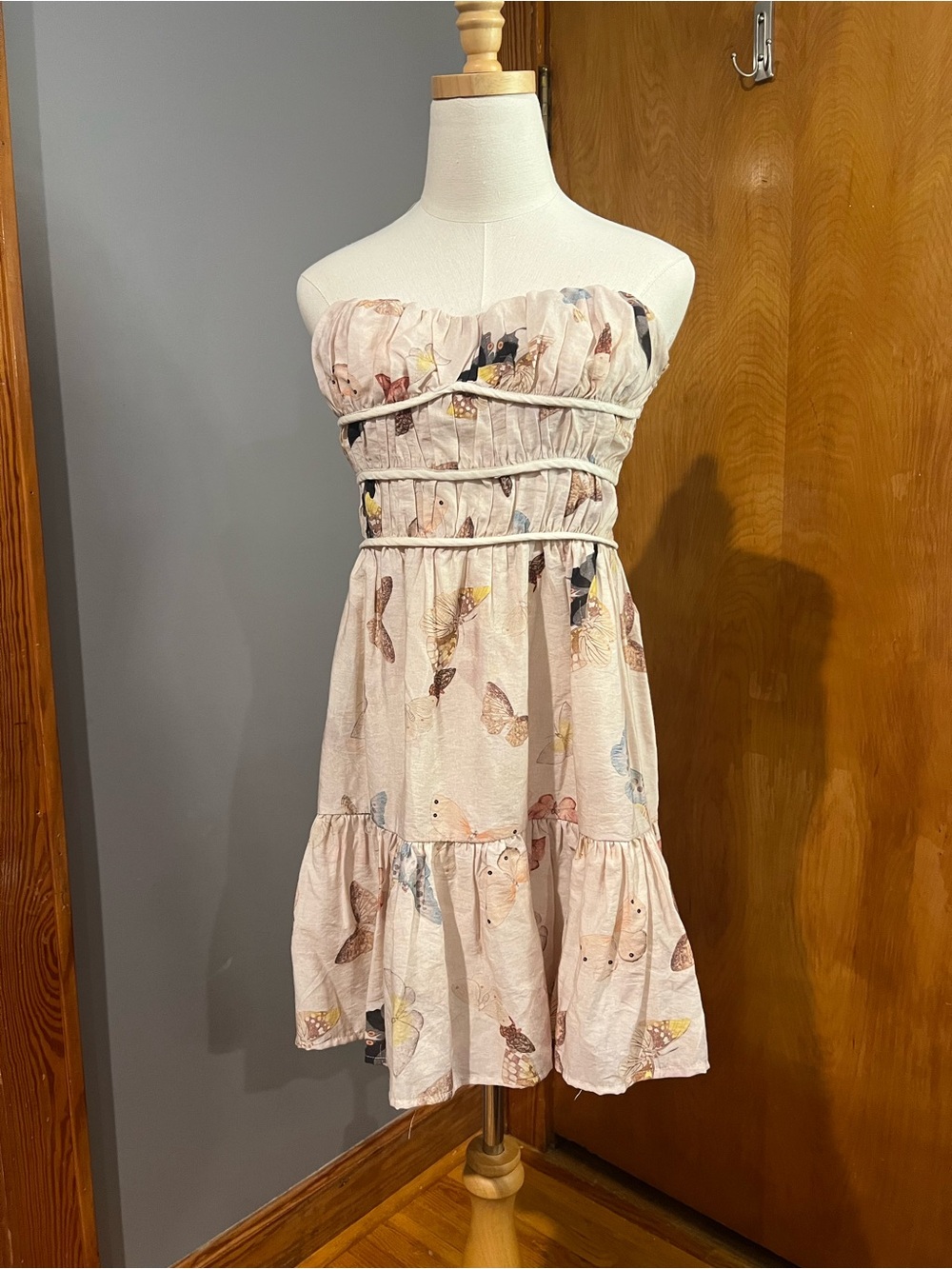 Strapless mini dress beige